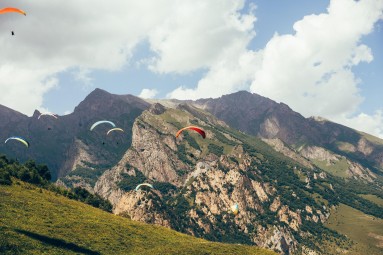 Lot Akrobatyczny Paralotnią nad Górami - prezent dla niego_S