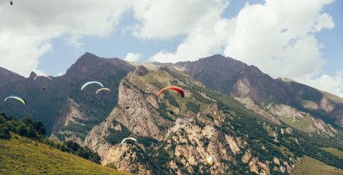 Lot Akrobatyczny Paralotnią nad Górami - prezent dla niego_S