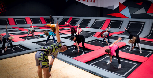 Szalona Zabawa w Parku Trampolin Kalisz Jump Planet - prezent dla brata_PP