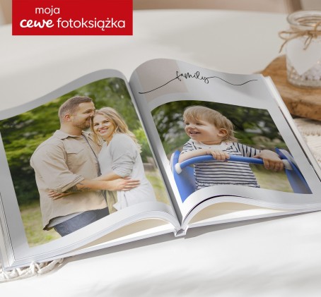 CEWE FOTOKSIĄŻKA A4 (Pionowa)