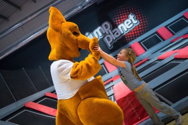 Szalona Przygoda w Parku Trampolin dla Przyjaciół Ksawerów Jump Planet - prezent dla dwojga_P