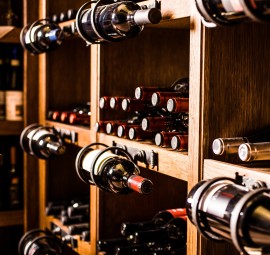 Degustacja Lokalnych Win dla Dwojga | Zielona Góra | Restauracja Bachus - prezent dla znajomych_SS