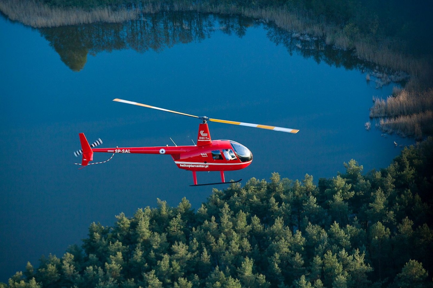 Lot Widokowy Helikopterem (1-3 osoby) | Poznań (okolice)