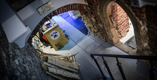 Rzucanie Siekierami do Celu - prezent dla znajomych P