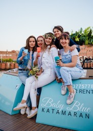 Rejs Katamaranem dla Przyjaciół | Gdańsk | Baby Blue Katamaran | - prezent dla niej_PP