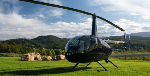 Lot Widokowy Helikopterem VIP (20 minut)-prezent dla dwojga_P