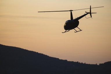 Lot Widokowy Helikopterem VIP (20 minut)-prezent dla zakochanych_P
