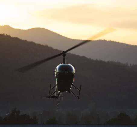 Lot Widokowy Helikopterem VIP (30 minut) | Jelenia Góra (okolice)