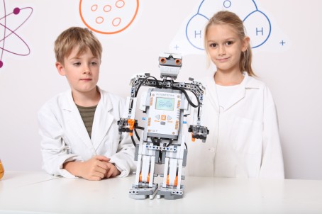 Poznaj Świat Robotyki dla Dziecka | Katowice