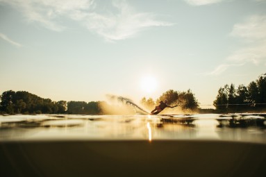 Poznaj Wakeboarding (1-2 osoby) | 60 min | Warszawa (okolice) - Prezent dla chłopaka _S