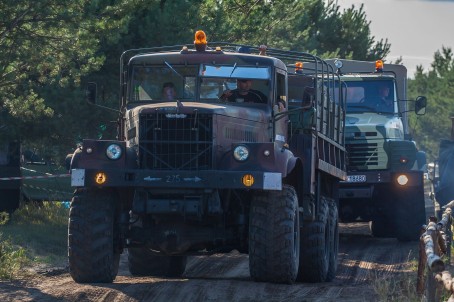 Przejażdżka Pojazdem Militarnym 6x6 – KRAZ 255 | Borne Sulinowo