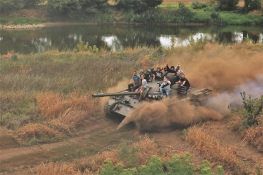 Przejażdżka czołgiem T-55 | Gorzów Wielkopolski (okolice)  |ANHOL - prezent dla chłopaka_P 