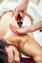 Tajski Masaż Gorącym Olejkiem Kokosowym | Gorzów Wielkopolski | THAI MASAŻ & SPA - prezent dla mężczyzny_SS