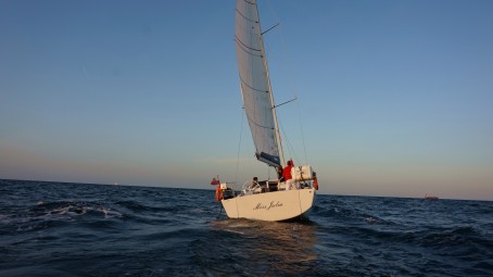 Rejs Jachtem po Zatoce Gdańskiej VIP | Trójmiasto | Rent a Boat - prezent dla grupy_P