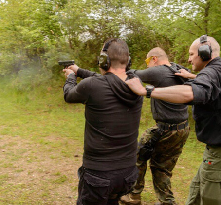 Kurs Strzelania Bojowego dla Przyjaciół | Wrocław (okolice) | Poznań (okolice)