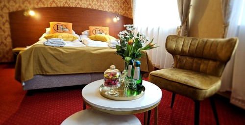 Urokliwy Pobyt dla Rodziny (5 Nocy, 2-4 Osoby) | Wieliczka | Hotel Galicja | Prezent na Święta_P