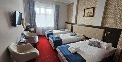 Urokliwy Pobyt dla Rodziny (5 Nocy, 2-4 Osoby) | Wieliczka | Hotel Galicja | Prezent dla Rodziny_P
