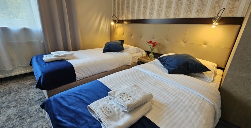 Urokliwy Pobyt dla Rodziny (5 Nocy, 2-4 Osoby) | Wieliczka | Hotel Galicja | Prezent dla Przyjaciół_P