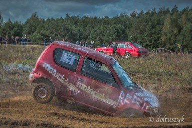 Udział w Wyścigu Wrak Race - Prezent dla Mężczyzny