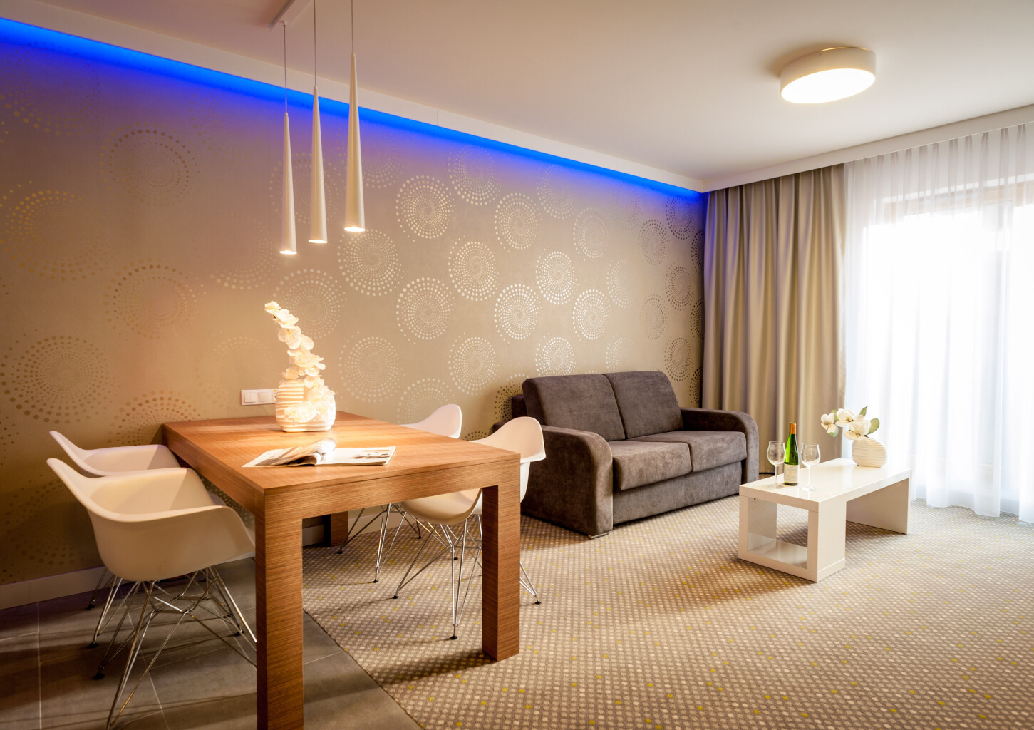 Tygodniowy Pobyt (6 Nocy, 2 Osoby | Hotel InVite | Wrocław