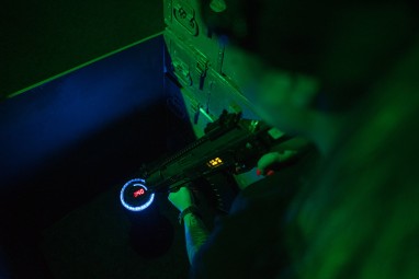 Paintball Laserowy dla Czterech Osób - Prezent dla mężczyzny 