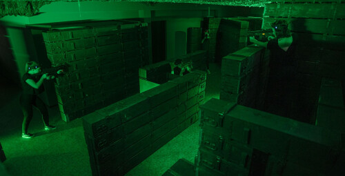 Paintball Laserowy dla Czterech Osób - Prezent na urodziny