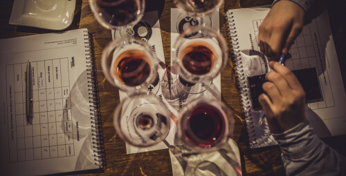 Tematyczna Degustacja Wina - Prezent dla konesera wina