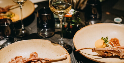 Magiczna Kolacja dla Dwojga - Wieczór z Pokazem Iluzji - prezent dla pary_S
