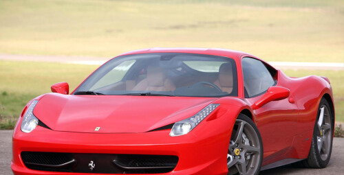 Jazda Ferrari F458 Italia (2 okrążenia) PREZENT DLA TATY P