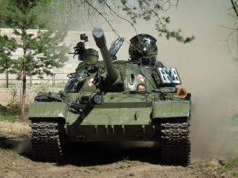 Przejażdżka Czołgiem T-55A dla Dwojga_Prezent dla Pary_P