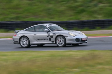 Pojedynek KTM X-BOW vs. Porsche 911 | 2 okrążenia_Prezent dla Singla_P