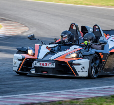 Pojedynek Ferrari F430 vs. KTM X-Bow | 2 okrążenia | Tor Główny