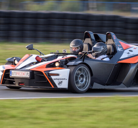 Pojedynek Lamborghini Gallardo vs. KTM X-Bow | 2 okrążenia | Tor Główny