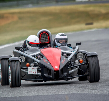 Pojedynek Lamborghini Gallardo vs. Ariel Atom | 2 okrążenia | Tor Główny