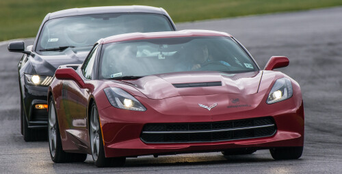 Pojedynek Dodge Viper GTS vs. Corvette C7 | 2 okrążenia_Prezent dla Niego_P