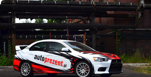 Pojedynek Mitsubishi Evo 10 vs. Ford Focus RS | 2 okrążenia_Prezent dla Męża_P