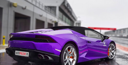 Pojedynek Lamborghini Huracan vs. Dodge Viper GTS | 2 okrążenia_Prezent na 18 Urodziny_P