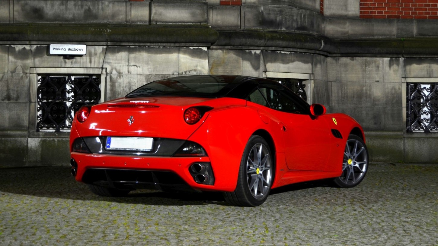 Poprowadź Ferrari California | 1 okrążenie | Tor Główny