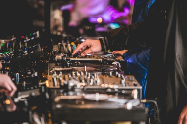 Kurs DJ-ski dla Początkujących | Warszawa | Prezent na Imieniny_PP