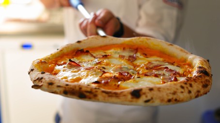 Nauka Robienia Pizzy Neapolitańskiej dla Dwojga | Kraków_Prezent dla Rodziców_P