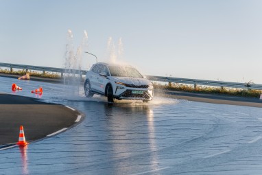 Szkolenie z Doskonalenia Jazdy | Poznań-Prezent na 18. Urodziny_P