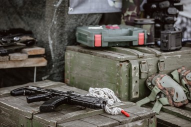 Paintball Laserowy - Rozgrywka dla 4 osób (30 minut) | Toruń - Prezent dla znajomych _S