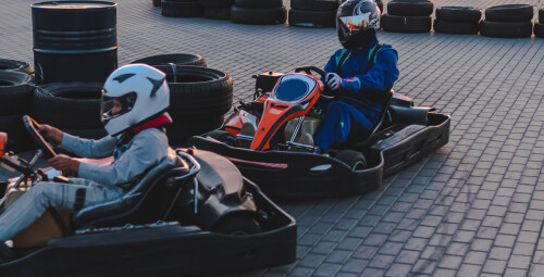 Gokarty dla Przyjaciół | Warszawa - Prezent dla grupy _S