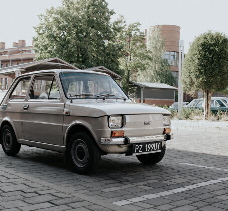 Poprowadź "Malucha" - Fiat 126p (60 minut) | Poznań (okolice)