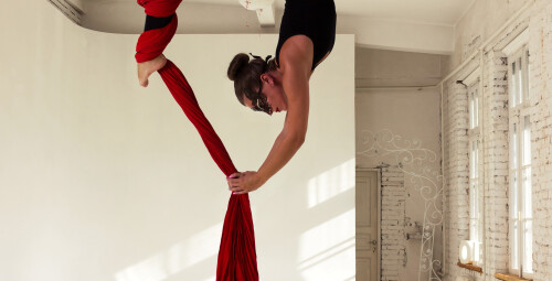 Poznaj Aerial Silks | Radom | Cocoon Pole Dance Academy | - prezent dla żony_SS
