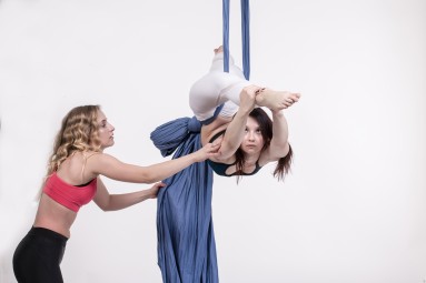 Kurs Aerial Silks dla Dziecka | Radom | Cocoon Pole Dance Academy | - prezent dla córki_SS