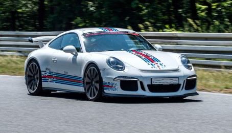 Pojedynek Porsche 911 (991) "Robert Kubica Signature" vs. Alfa Romeo Giulia Quadrifoglio | 2 okrążenia | Tor Główny