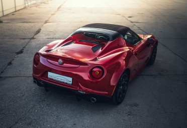 Jazda Alfa Romeo 4C - Prezent dla ukochanego _P