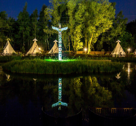 Weekend w Tipi na "Dzikim Zachodzie" (2 Noce, 1-4 Osóyb) | Zator