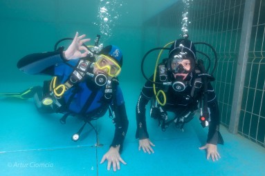 Nurkowanie w Zalanym Kamieniołomie dla Dwojga | Jaworzno | Art of Dive |- prezent dla kolegi_P